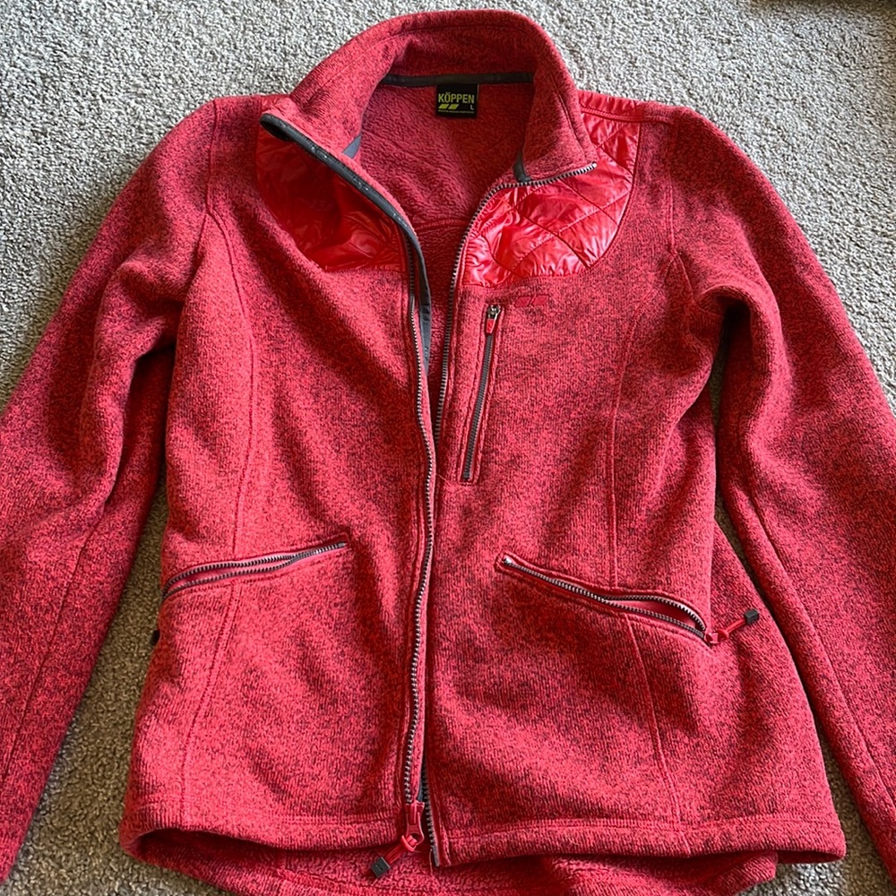 Koppen fleece zip up jacket, worn once or twice. No damage